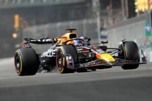 Aile arrière incorrecte Red Bull à Las Vegas