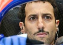 Licenciement de Ricciardo par Red Bull, fin de sa carrière en F1.