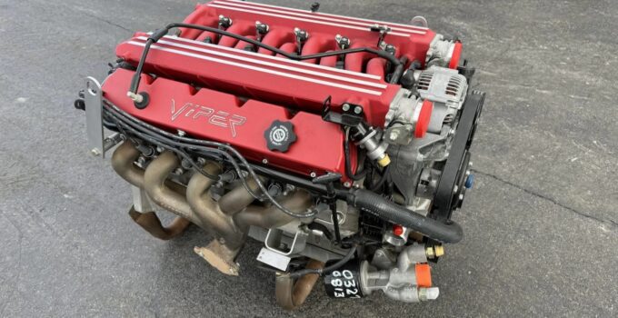 Moteur V10 Dodge Viper 1996 neuf en vente à nouveau