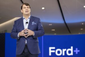 Réduction de 65% des primes managers chez Ford si pas d'amélioration: rapport