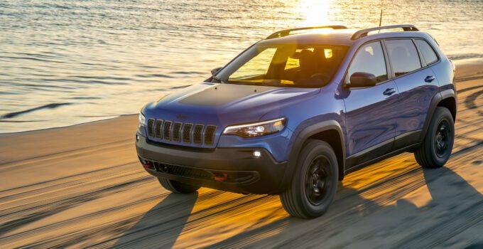 Retour en 2025 du Jeep Cherokee hybride MIA