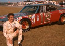 Victoire historique de Bobby Allison à Bowman Gray après 53 ans