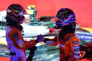 Prédictions audacieuses F1 2025: Norris et Piastri en lutte pour le titre mondial