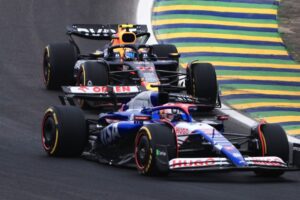 Red Bull : Liam Lawson remplace Sergio Perez