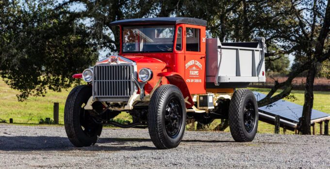 Collection exceptionnelle de camions anciens rares aux enchères