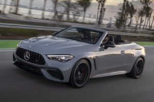 Plan tarifaire Mercedes: stocker voitures avant mise en vigueur