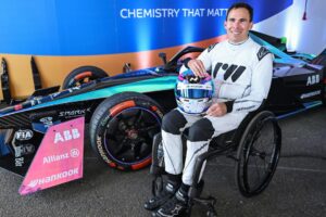 Retour de Robert Wickens au pilotage de haut niveau avec commandes manuelles au Canada